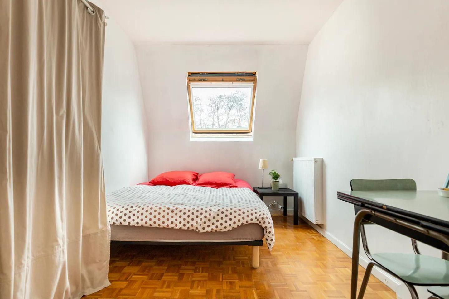 Chambre 2 Pers, Repas Et Taxi Cdg Extra 오네수부아 외부 사진